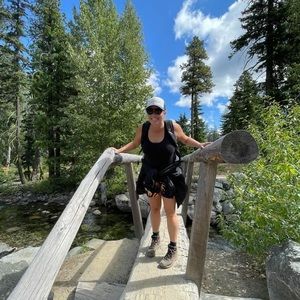 Meet your Posher, Amanda